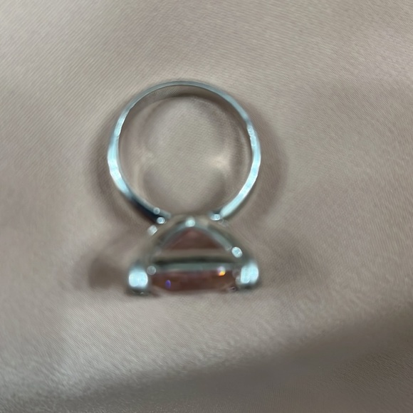 Pink Stone Ring - Picture 5 of 6